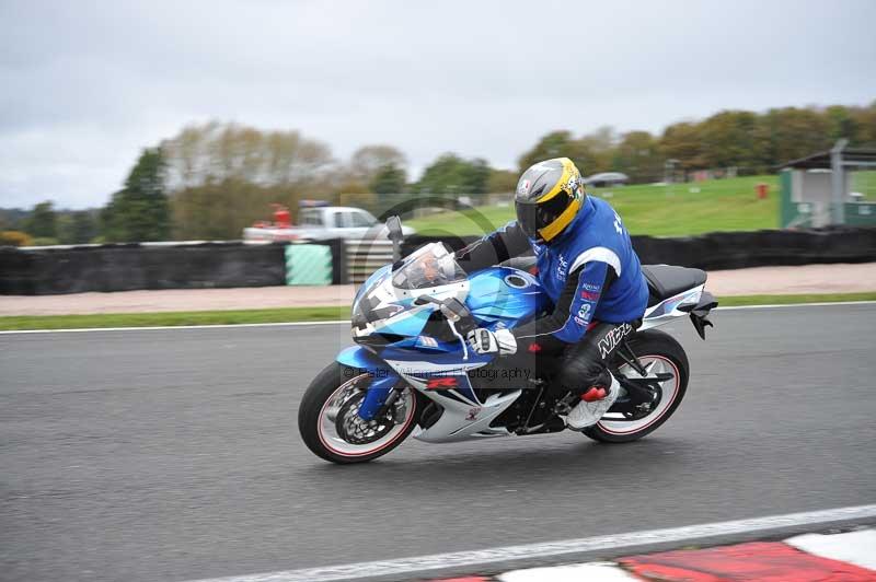 Motorcycle action photographs;Trackday digital images;event digital images;eventdigitalimages;no limits trackday;oulton park;oulton park circuit cheshire;oulton park photographs;peter wileman photography;trackday;trackday photos