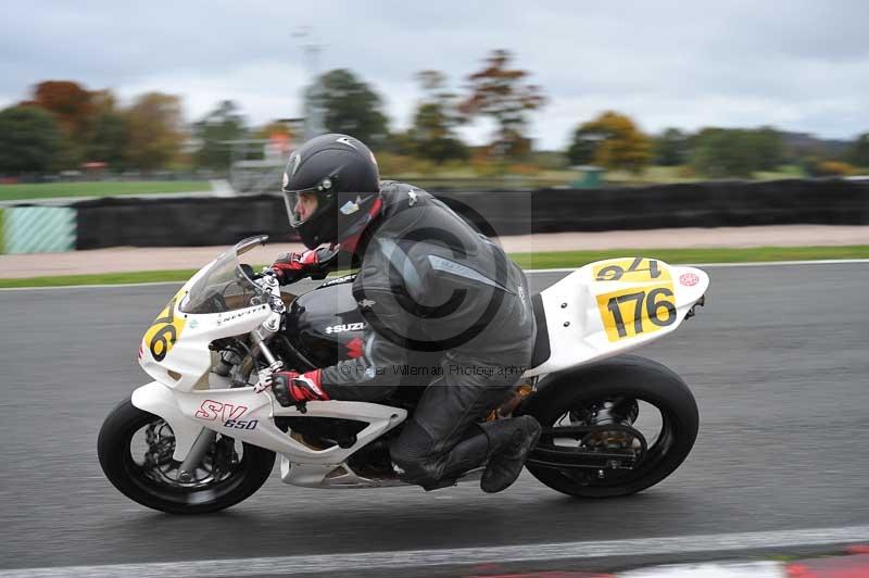 Motorcycle action photographs;Trackday digital images;event digital images;eventdigitalimages;no limits trackday;oulton park;oulton park circuit cheshire;oulton park photographs;peter wileman photography;trackday;trackday photos