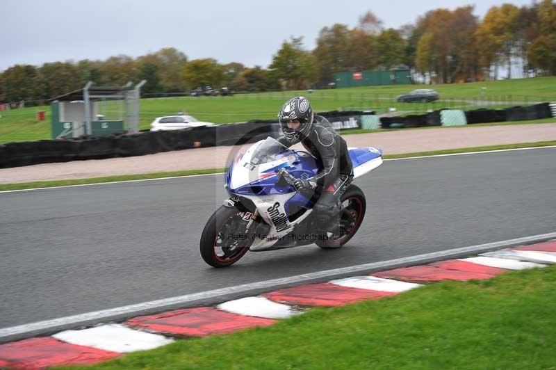 Motorcycle action photographs;Trackday digital images;event digital images;eventdigitalimages;no limits trackday;oulton park;oulton park circuit cheshire;oulton park photographs;peter wileman photography;trackday;trackday photos