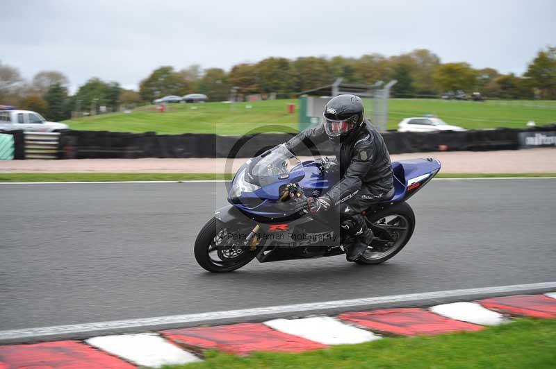 Motorcycle action photographs;Trackday digital images;event digital images;eventdigitalimages;no limits trackday;oulton park;oulton park circuit cheshire;oulton park photographs;peter wileman photography;trackday;trackday photos