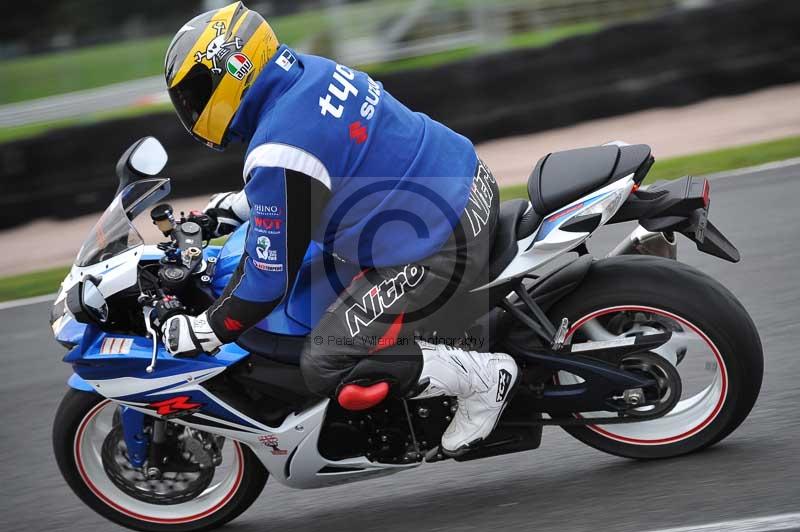 Motorcycle action photographs;Trackday digital images;event digital images;eventdigitalimages;no limits trackday;oulton park;oulton park circuit cheshire;oulton park photographs;peter wileman photography;trackday;trackday photos