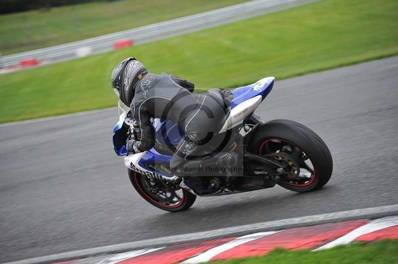 Motorcycle action photographs;Trackday digital images;event digital images;eventdigitalimages;no limits trackday;oulton park;oulton park circuit cheshire;oulton park photographs;peter wileman photography;trackday;trackday photos