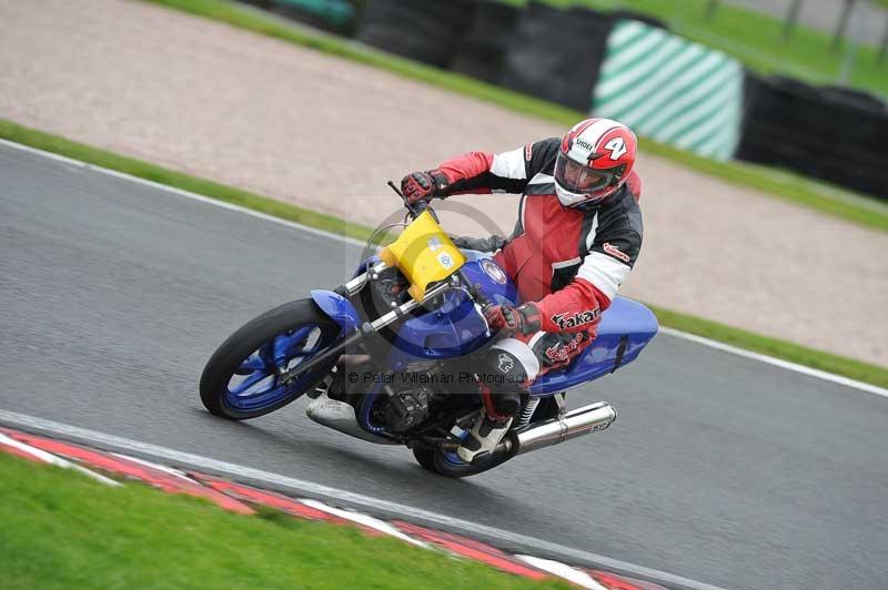 Motorcycle action photographs;Trackday digital images;event digital images;eventdigitalimages;no limits trackday;oulton park;oulton park circuit cheshire;oulton park photographs;peter wileman photography;trackday;trackday photos