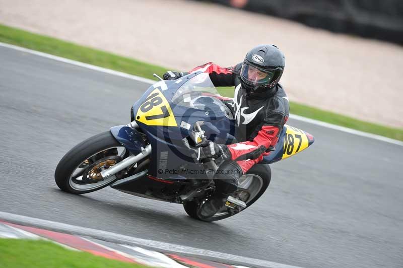 Motorcycle action photographs;Trackday digital images;event digital images;eventdigitalimages;no limits trackday;oulton park;oulton park circuit cheshire;oulton park photographs;peter wileman photography;trackday;trackday photos