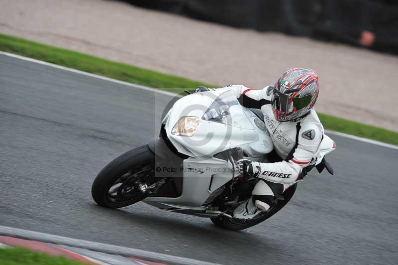 Motorcycle action photographs;Trackday digital images;event digital images;eventdigitalimages;no limits trackday;oulton park;oulton park circuit cheshire;oulton park photographs;peter wileman photography;trackday;trackday photos