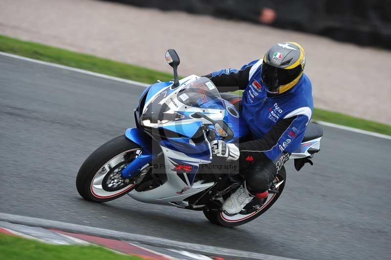 Motorcycle action photographs;Trackday digital images;event digital images;eventdigitalimages;no limits trackday;oulton park;oulton park circuit cheshire;oulton park photographs;peter wileman photography;trackday;trackday photos
