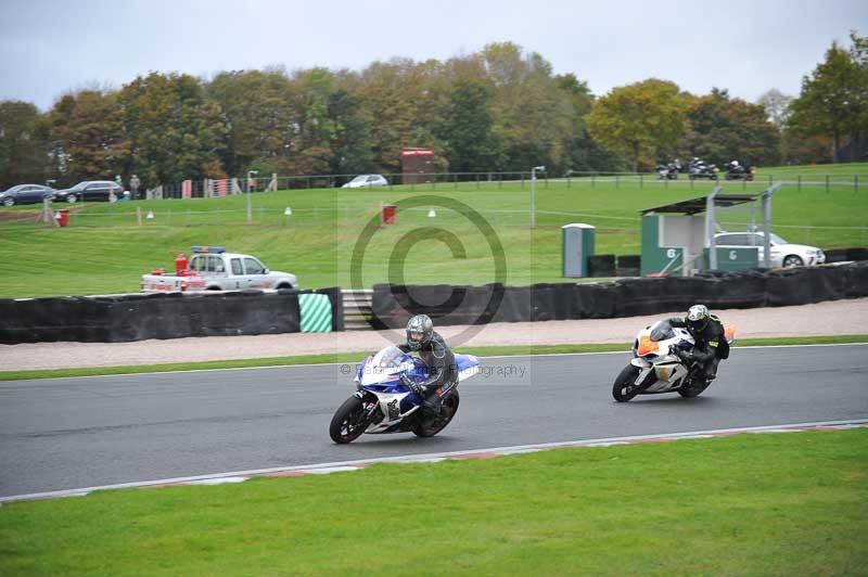 Motorcycle action photographs;Trackday digital images;event digital images;eventdigitalimages;no limits trackday;oulton park;oulton park circuit cheshire;oulton park photographs;peter wileman photography;trackday;trackday photos