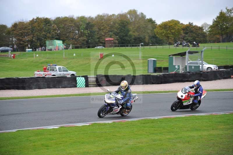 Motorcycle action photographs;Trackday digital images;event digital images;eventdigitalimages;no limits trackday;oulton park;oulton park circuit cheshire;oulton park photographs;peter wileman photography;trackday;trackday photos