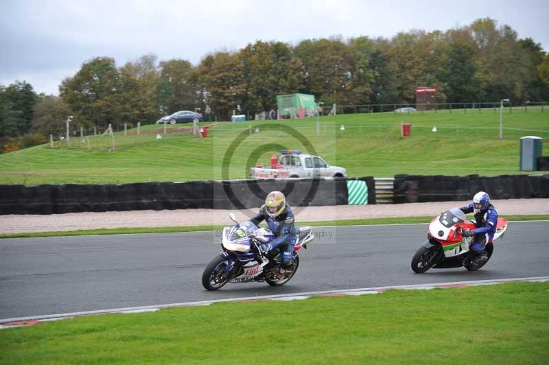 Motorcycle action photographs;Trackday digital images;event digital images;eventdigitalimages;no limits trackday;oulton park;oulton park circuit cheshire;oulton park photographs;peter wileman photography;trackday;trackday photos