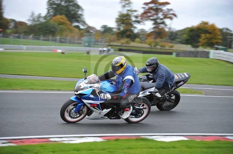 Motorcycle action photographs;Trackday digital images;event digital images;eventdigitalimages;no limits trackday;oulton park;oulton park circuit cheshire;oulton park photographs;peter wileman photography;trackday;trackday photos