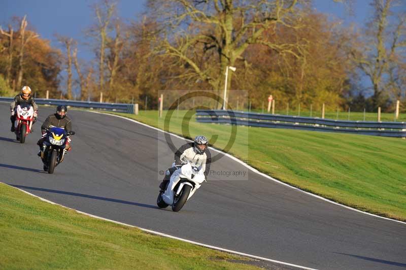 Motorcycle action photographs;Trackday digital images;event digital images;eventdigitalimages;no limits trackday;oulton park;oulton park circuit cheshire;oulton park photographs;peter wileman photography;trackday;trackday photos