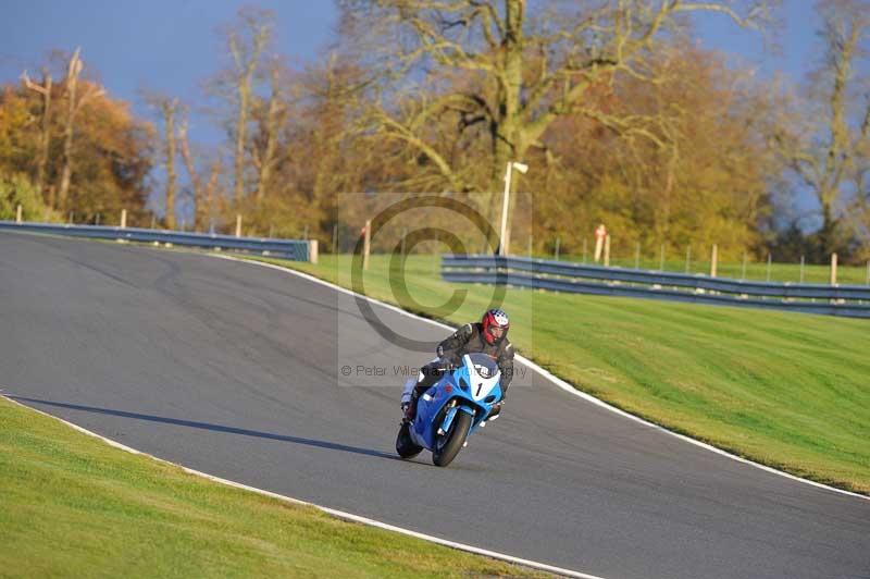 Motorcycle action photographs;Trackday digital images;event digital images;eventdigitalimages;no limits trackday;oulton park;oulton park circuit cheshire;oulton park photographs;peter wileman photography;trackday;trackday photos