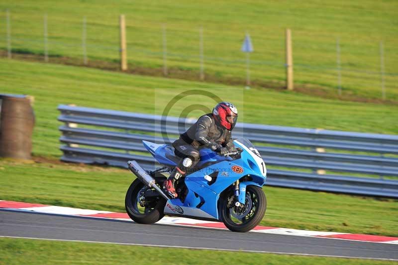 Motorcycle action photographs;Trackday digital images;event digital images;eventdigitalimages;no limits trackday;oulton park;oulton park circuit cheshire;oulton park photographs;peter wileman photography;trackday;trackday photos