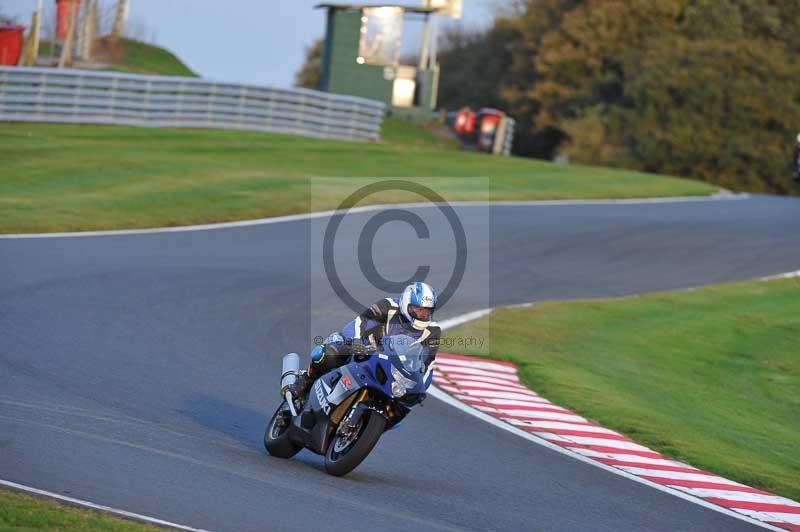 Motorcycle action photographs;Trackday digital images;event digital images;eventdigitalimages;no limits trackday;oulton park;oulton park circuit cheshire;oulton park photographs;peter wileman photography;trackday;trackday photos