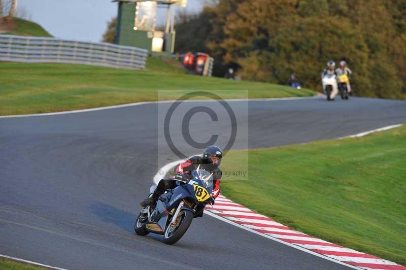 Motorcycle action photographs;Trackday digital images;event digital images;eventdigitalimages;no limits trackday;oulton park;oulton park circuit cheshire;oulton park photographs;peter wileman photography;trackday;trackday photos