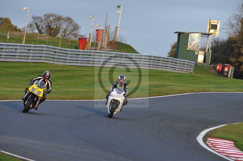 Motorcycle action photographs;Trackday digital images;event digital images;eventdigitalimages;no limits trackday;oulton park;oulton park circuit cheshire;oulton park photographs;peter wileman photography;trackday;trackday photos