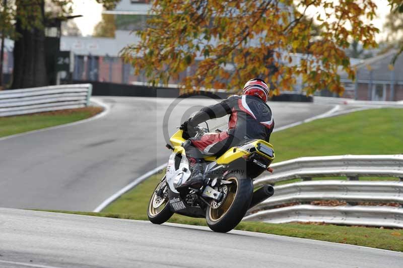 Motorcycle action photographs;Trackday digital images;event digital images;eventdigitalimages;no limits trackday;oulton park;oulton park circuit cheshire;oulton park photographs;peter wileman photography;trackday;trackday photos