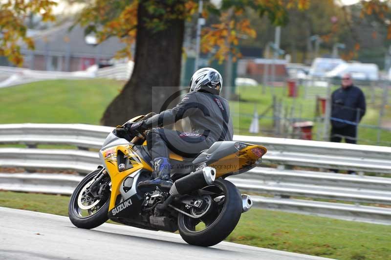 Motorcycle action photographs;Trackday digital images;event digital images;eventdigitalimages;no limits trackday;oulton park;oulton park circuit cheshire;oulton park photographs;peter wileman photography;trackday;trackday photos