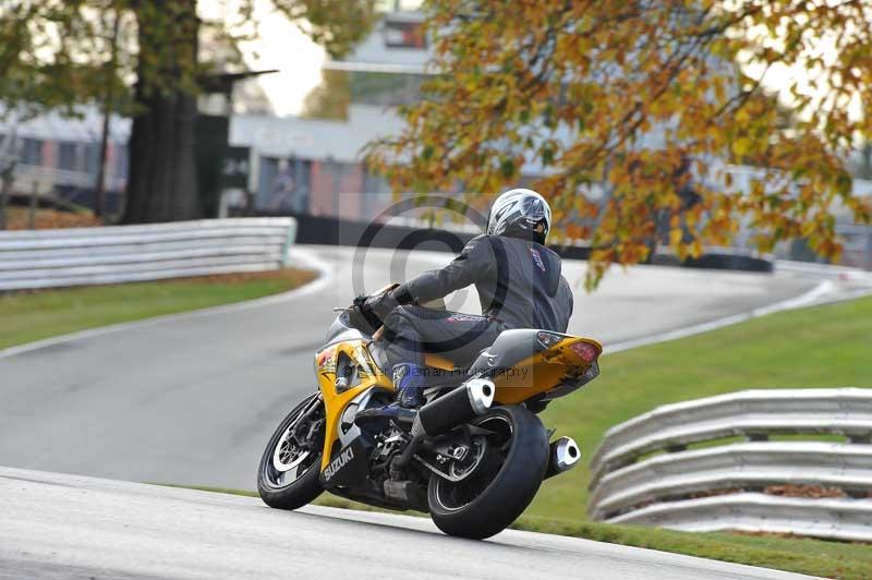 Motorcycle action photographs;Trackday digital images;event digital images;eventdigitalimages;no limits trackday;oulton park;oulton park circuit cheshire;oulton park photographs;peter wileman photography;trackday;trackday photos