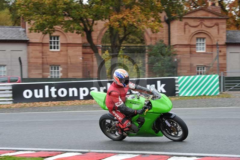 Motorcycle action photographs;Trackday digital images;event digital images;eventdigitalimages;no limits trackday;oulton park;oulton park circuit cheshire;oulton park photographs;peter wileman photography;trackday;trackday photos