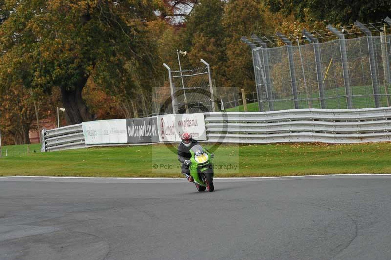 Motorcycle action photographs;Trackday digital images;event digital images;eventdigitalimages;no limits trackday;oulton park;oulton park circuit cheshire;oulton park photographs;peter wileman photography;trackday;trackday photos