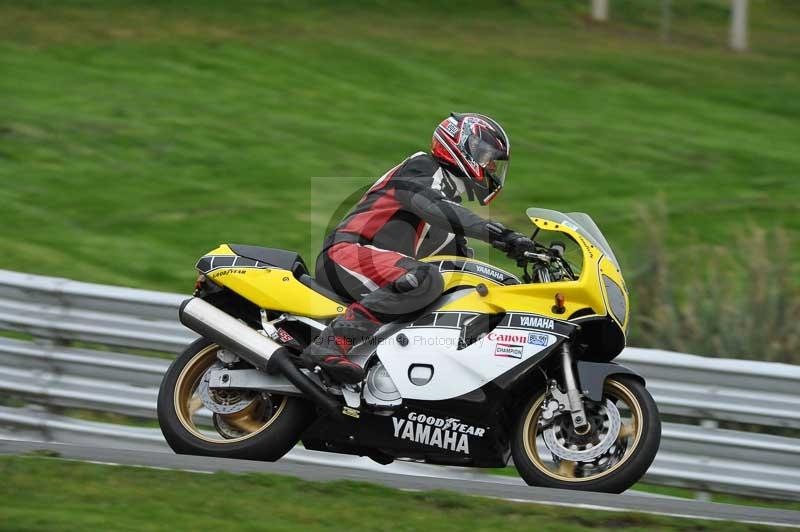 Motorcycle action photographs;Trackday digital images;event digital images;eventdigitalimages;no limits trackday;oulton park;oulton park circuit cheshire;oulton park photographs;peter wileman photography;trackday;trackday photos