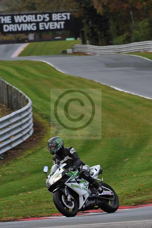 Motorcycle action photographs;Trackday digital images;event digital images;eventdigitalimages;no limits trackday;oulton park;oulton park circuit cheshire;oulton park photographs;peter wileman photography;trackday;trackday photos
