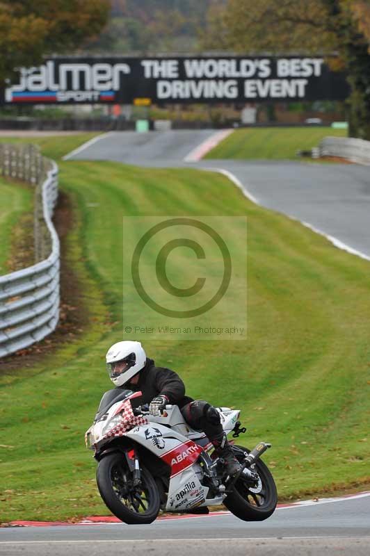 Motorcycle action photographs;Trackday digital images;event digital images;eventdigitalimages;no limits trackday;oulton park;oulton park circuit cheshire;oulton park photographs;peter wileman photography;trackday;trackday photos