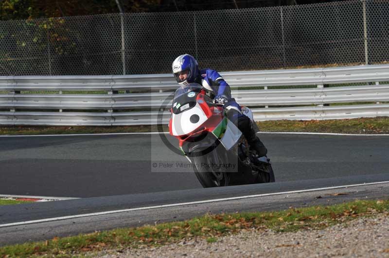Motorcycle action photographs;Trackday digital images;event digital images;eventdigitalimages;no limits trackday;oulton park;oulton park circuit cheshire;oulton park photographs;peter wileman photography;trackday;trackday photos