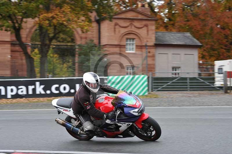 Motorcycle action photographs;Trackday digital images;event digital images;eventdigitalimages;no limits trackday;oulton park;oulton park circuit cheshire;oulton park photographs;peter wileman photography;trackday;trackday photos
