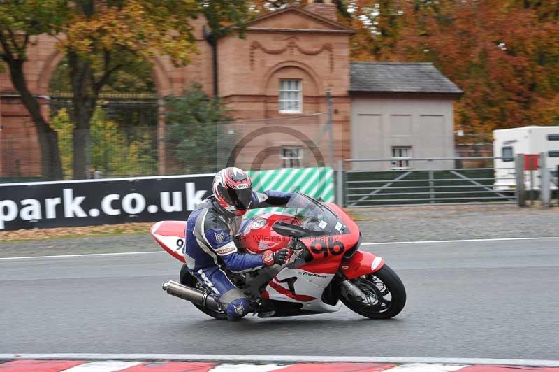 Motorcycle action photographs;Trackday digital images;event digital images;eventdigitalimages;no limits trackday;oulton park;oulton park circuit cheshire;oulton park photographs;peter wileman photography;trackday;trackday photos