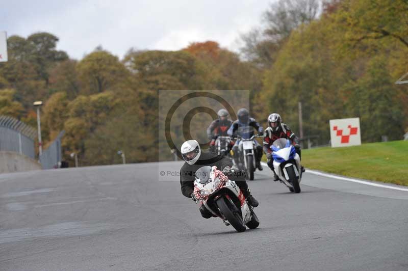 Motorcycle action photographs;Trackday digital images;event digital images;eventdigitalimages;no limits trackday;oulton park;oulton park circuit cheshire;oulton park photographs;peter wileman photography;trackday;trackday photos