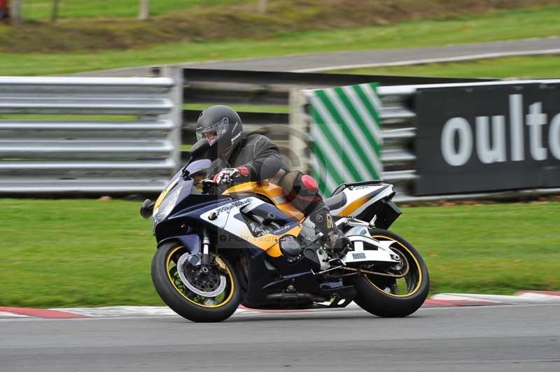 Motorcycle action photographs;Trackday digital images;event digital images;eventdigitalimages;no limits trackday;oulton park;oulton park circuit cheshire;oulton park photographs;peter wileman photography;trackday;trackday photos
