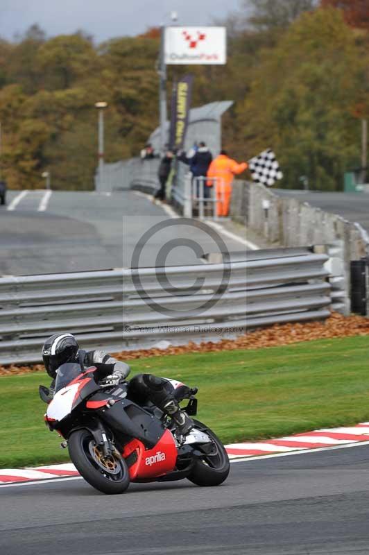 Motorcycle action photographs;Trackday digital images;event digital images;eventdigitalimages;no limits trackday;oulton park;oulton park circuit cheshire;oulton park photographs;peter wileman photography;trackday;trackday photos