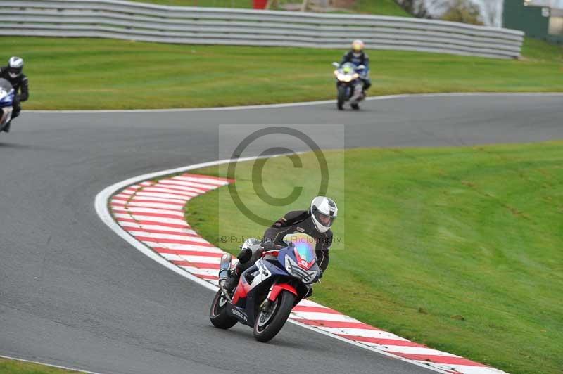 Motorcycle action photographs;Trackday digital images;event digital images;eventdigitalimages;no limits trackday;oulton park;oulton park circuit cheshire;oulton park photographs;peter wileman photography;trackday;trackday photos