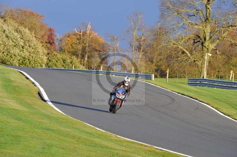 Motorcycle action photographs;Trackday digital images;event digital images;eventdigitalimages;no limits trackday;oulton park;oulton park circuit cheshire;oulton park photographs;peter wileman photography;trackday;trackday photos