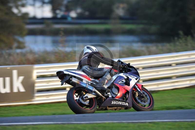 Motorcycle action photographs;Trackday digital images;event digital images;eventdigitalimages;no limits trackday;oulton park;oulton park circuit cheshire;oulton park photographs;peter wileman photography;trackday;trackday photos