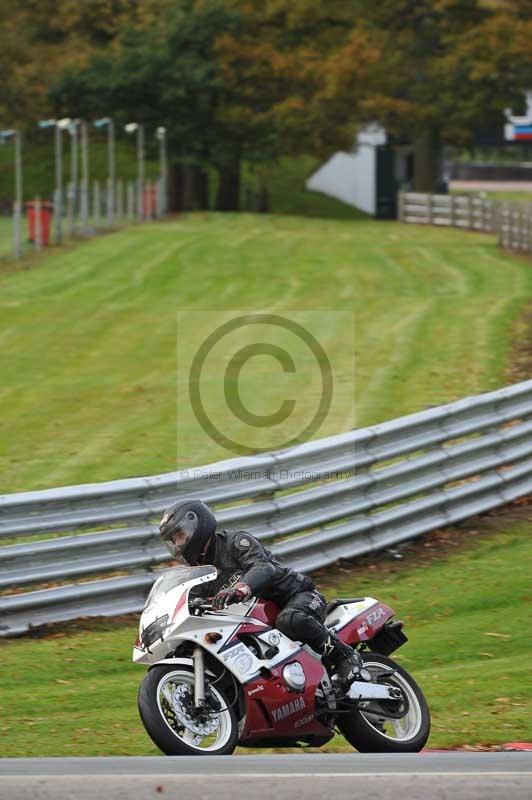 Motorcycle action photographs;Trackday digital images;event digital images;eventdigitalimages;no limits trackday;oulton park;oulton park circuit cheshire;oulton park photographs;peter wileman photography;trackday;trackday photos