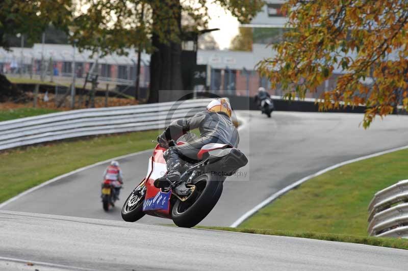 Motorcycle action photographs;Trackday digital images;event digital images;eventdigitalimages;no limits trackday;oulton park;oulton park circuit cheshire;oulton park photographs;peter wileman photography;trackday;trackday photos