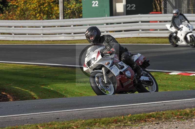 Motorcycle action photographs;Trackday digital images;event digital images;eventdigitalimages;no limits trackday;oulton park;oulton park circuit cheshire;oulton park photographs;peter wileman photography;trackday;trackday photos