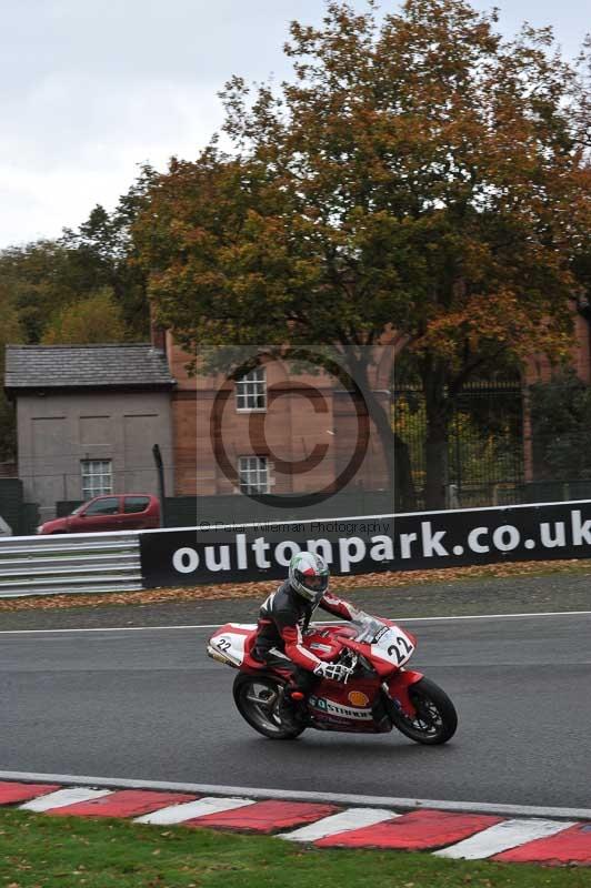 Motorcycle action photographs;Trackday digital images;event digital images;eventdigitalimages;no limits trackday;oulton park;oulton park circuit cheshire;oulton park photographs;peter wileman photography;trackday;trackday photos