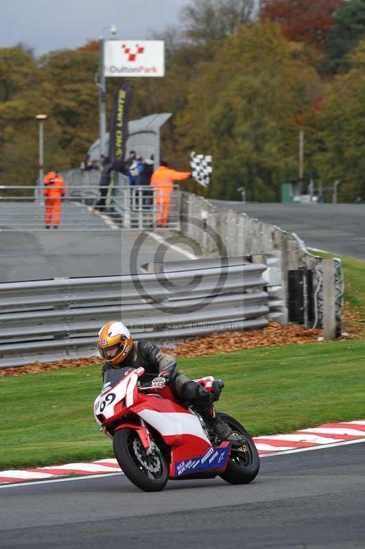 Motorcycle action photographs;Trackday digital images;event digital images;eventdigitalimages;no limits trackday;oulton park;oulton park circuit cheshire;oulton park photographs;peter wileman photography;trackday;trackday photos