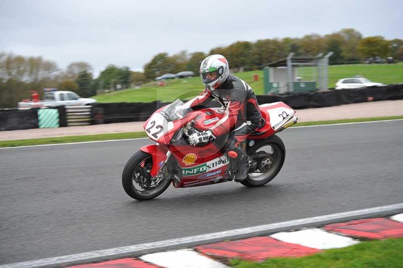 Motorcycle action photographs;Trackday digital images;event digital images;eventdigitalimages;no limits trackday;oulton park;oulton park circuit cheshire;oulton park photographs;peter wileman photography;trackday;trackday photos