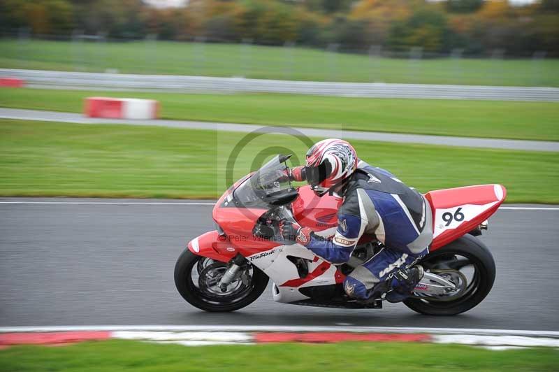 Motorcycle action photographs;Trackday digital images;event digital images;eventdigitalimages;no limits trackday;oulton park;oulton park circuit cheshire;oulton park photographs;peter wileman photography;trackday;trackday photos