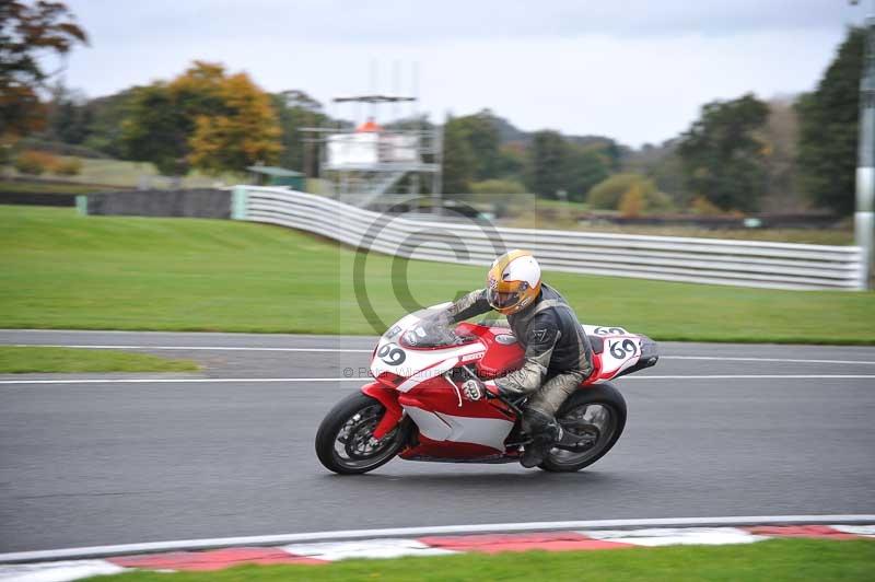 Motorcycle action photographs;Trackday digital images;event digital images;eventdigitalimages;no limits trackday;oulton park;oulton park circuit cheshire;oulton park photographs;peter wileman photography;trackday;trackday photos