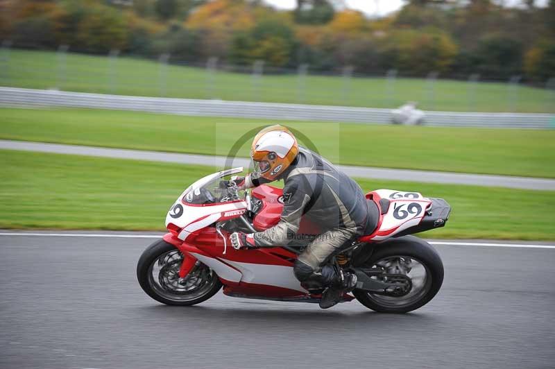 Motorcycle action photographs;Trackday digital images;event digital images;eventdigitalimages;no limits trackday;oulton park;oulton park circuit cheshire;oulton park photographs;peter wileman photography;trackday;trackday photos