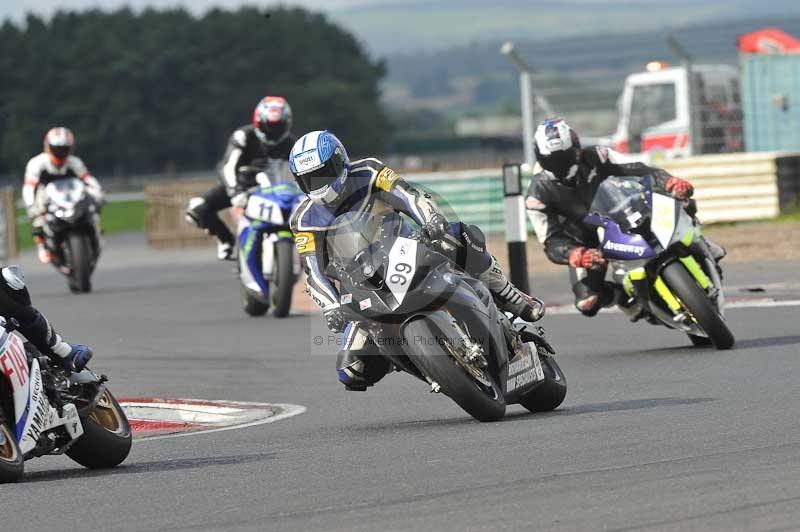 Motorcycle action photographs;cadwell;cadwell park photographs;event digital images;eventdigitalimages;motor racing louth lincolnshire;no limits trackdays;peter wileman photography;trackday;trackday digital images;trackday photos