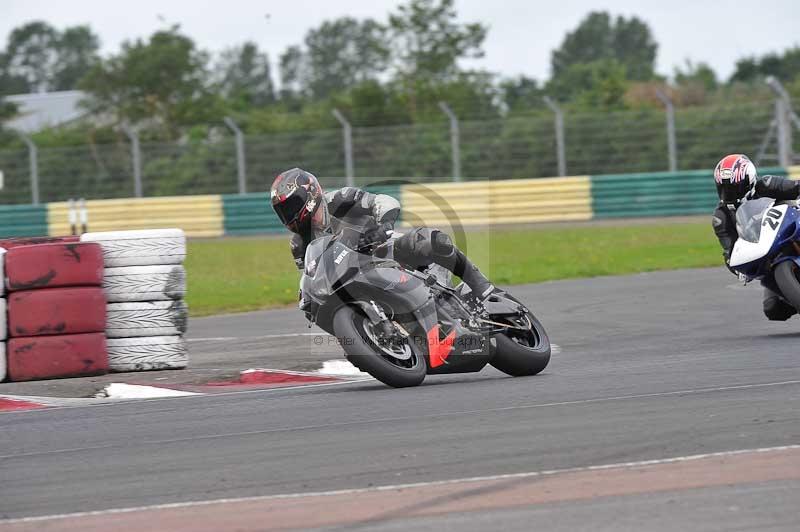 Motorcycle action photographs;cadwell;cadwell park photographs;event digital images;eventdigitalimages;motor racing louth lincolnshire;no limits trackdays;peter wileman photography;trackday;trackday digital images;trackday photos