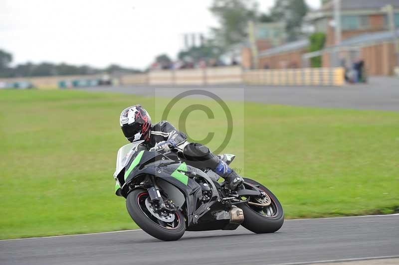 Motorcycle action photographs;cadwell;cadwell park photographs;event digital images;eventdigitalimages;motor racing louth lincolnshire;no limits trackdays;peter wileman photography;trackday;trackday digital images;trackday photos