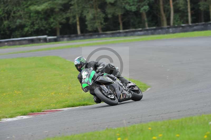 Motorcycle action photographs;cadwell;cadwell park photographs;event digital images;eventdigitalimages;motor racing louth lincolnshire;no limits trackdays;peter wileman photography;trackday;trackday digital images;trackday photos